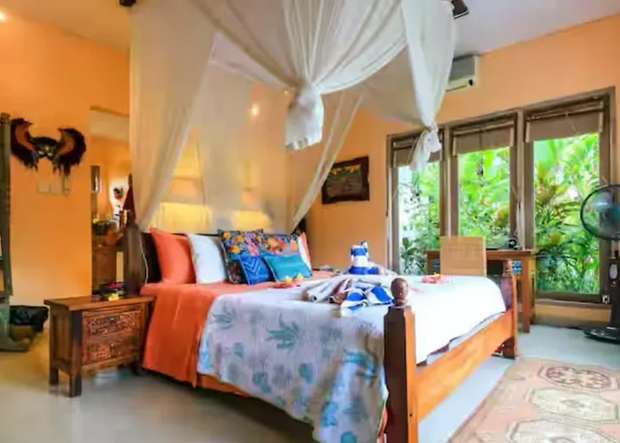 Villa Boho, 3 Bed With Pool And In Penestanan, The Brooklyn Of Bali! Ubud (Bali)