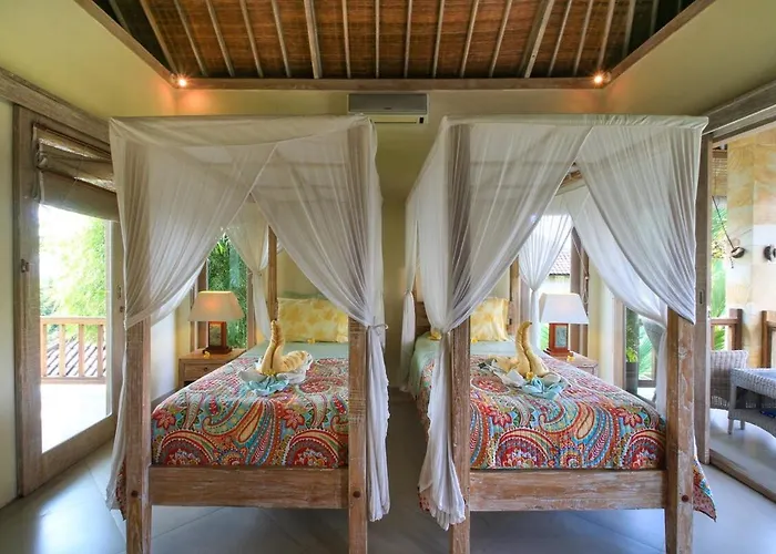 Villa Boho, 3 Bed With Pool And In Penestanan, The Brooklyn Of Bali! *