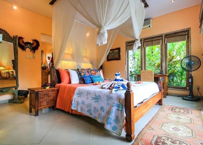 Boho, 3 Bed With Pool And In Penestanan, The Brooklyn Of Bali! Villa Ubud